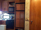 2009 Keystone Montana Photo #5