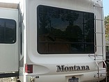 2010 Keystone Montana Photo #4