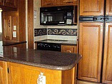 2010 Keystone Montana Photo #8