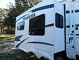 2011 Keystone Montana Photo #5
