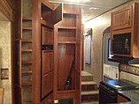 2012 Keystone Montana Photo #9