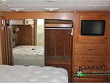 2009 Keystone Montana Photo #11