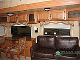 2009 Keystone Montana Photo #18