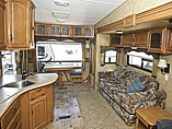 2008 Keystone Montana Photo #5