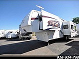2008 Keystone Montana Photo #6