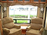 2009 Keystone Montana Photo #9