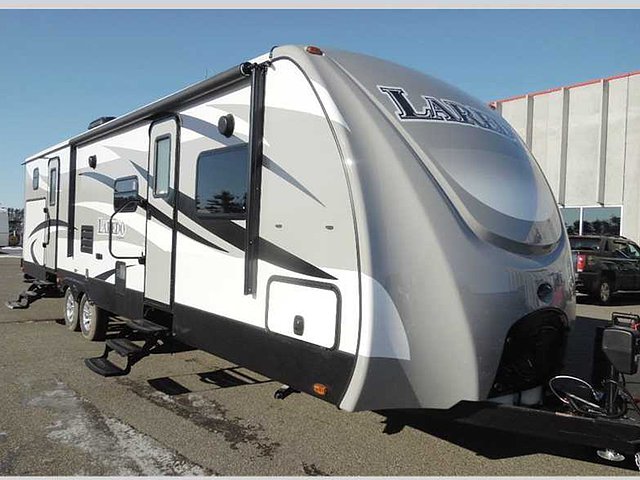 2015 Keystone Laredo Super Lite Photo