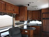 2010 Keystone Montana Photo #12