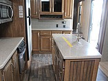2016 Keystone Montana Photo #15