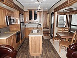 2016 Keystone Montana Photo #9