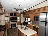 2016 Keystone Montana Photo #22