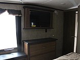 2016 Keystone Montana Photo #11