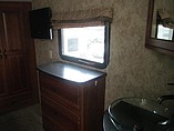 2011 Keystone Montana Photo #8