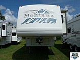 2004 Keystone Montana Photo #3