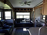 2016 Keystone Montana Photo #6