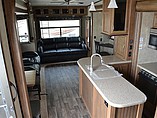 2016 Keystone Montana Photo #5