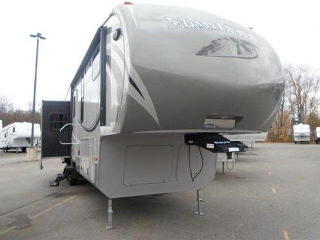2012 Keystone Montana Photo