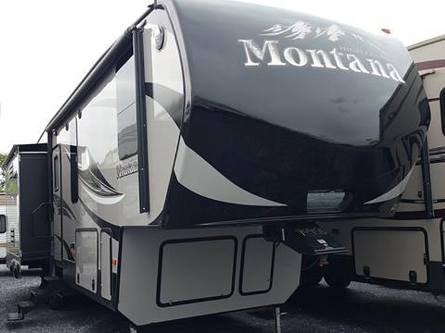 2015 Keystone Montana Photo
