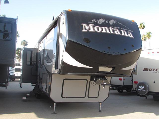 2015 Keystone Montana Photo