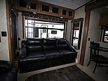 2016 Keystone Montana Photo #13