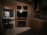2016 Keystone Montana Photo #14
