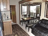 2016 Keystone Montana Photo #3