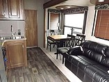 2016 Keystone Montana Photo #3