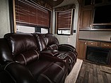 2016 Keystone Montana Photo #25