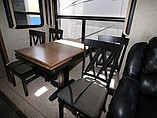 2016 Keystone Montana Photo #11