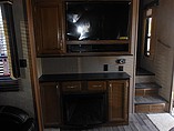 2016 Keystone Montana Photo #6