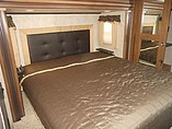 2016 Keystone Montana Photo #15