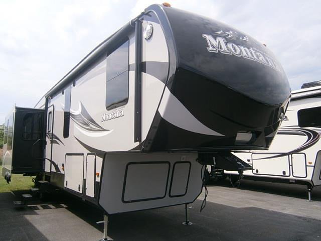 2016 Keystone Montana Photo