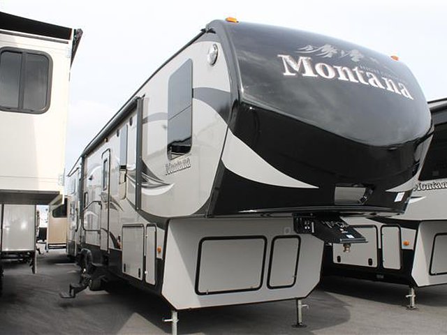 2015 Keystone Montana Photo