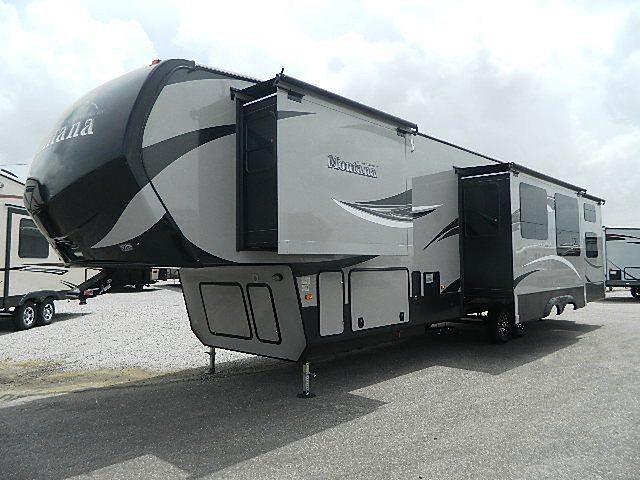 2015 Keystone Montana Photo
