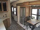 2016 Keystone Montana Photo #2