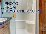 2016 Keystone Montana Photo #11