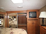2007 Keystone Montana Photo #24