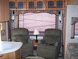2007 Keystone Montana Photo #6