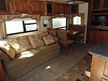 2010 Keystone Montana Photo #8