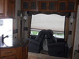 2010 Keystone Montana Photo #7