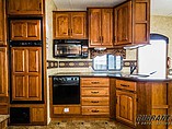 2011 Keystone Montana Photo #9