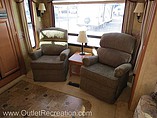 2009 Keystone Montana Photo #6