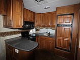 2010 Keystone Montana Photo #8