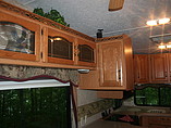 2007 Keystone Montana Photo #17