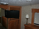 2007 Keystone Montana Photo #25
