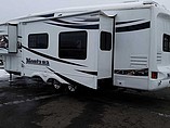 2008 Keystone Montana Photo #4