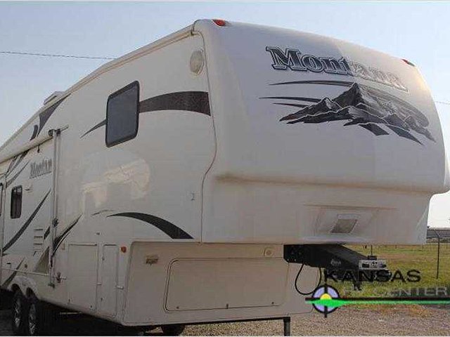 2008 Keystone Montana Photo