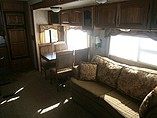 2010 Keystone Montana Photo #9