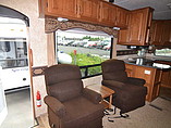 2010 Keystone Montana Photo #4