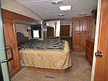 2010 Keystone Montana Photo #7